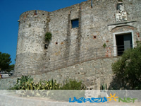 clicka per ingrandire la fotografia: Castello San Giorgio